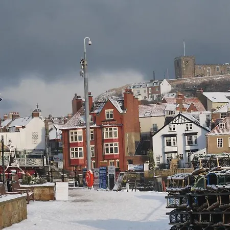 The Willows 4* Whitby