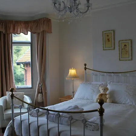 The Willows Guest house Whitby