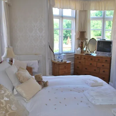 Guest house The Willows